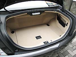 maserati_trunk.jpg